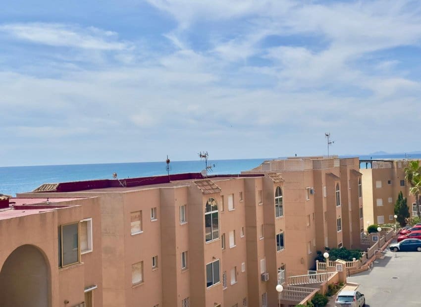 2 soverom Leilighet til salgs i Cabo Cervera med svømmebasseng - € 199 000 (Ref: 9820882)