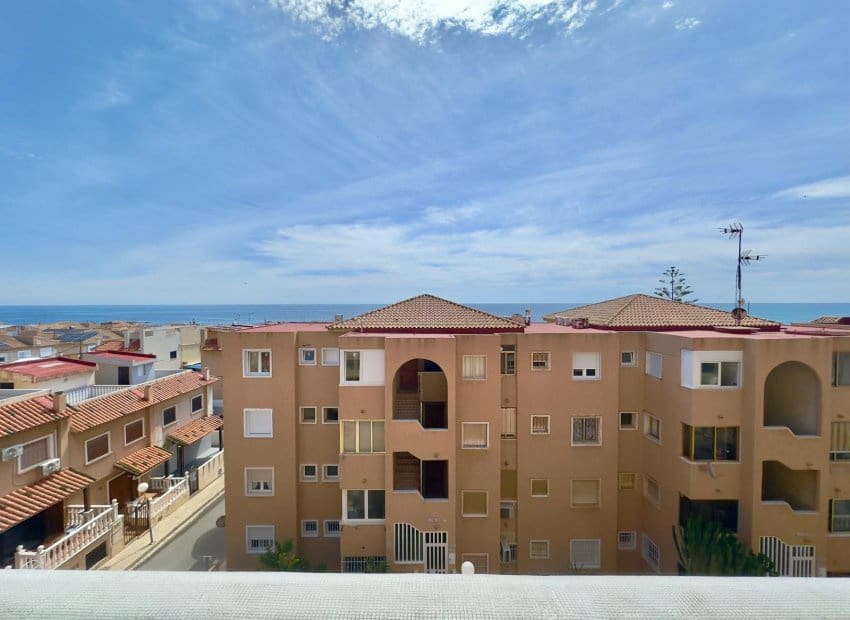 2 soverom Leilighet til salgs i Cabo Cervera med svømmebasseng - € 199 000 (Ref: 9820882)