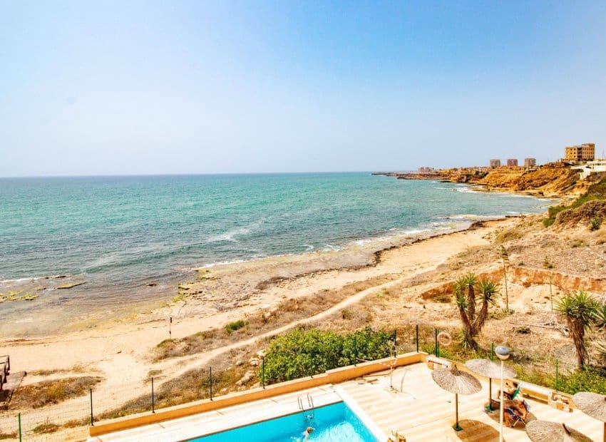 2 soverom Leilighet til salgs i Cabo Cervera med svømmebasseng - € 199 000 (Ref: 9820882)