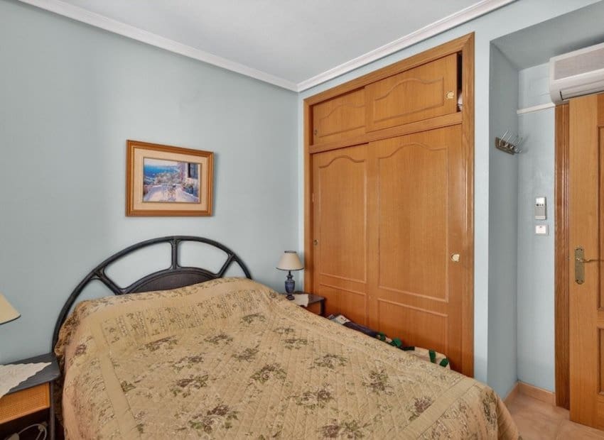 3 camera da letto Casa in vendita in Gran Alacant con piscina - 299.000 € (Rif: 9820883)