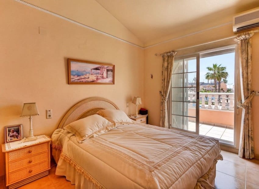 3 camera da letto Casa in vendita in Gran Alacant con piscina - 299.000 € (Rif: 9820883)