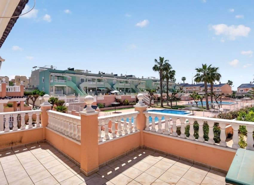 3 camera da letto Casa in vendita in Gran Alacant con piscina - 299.000 € (Rif: 9820883)