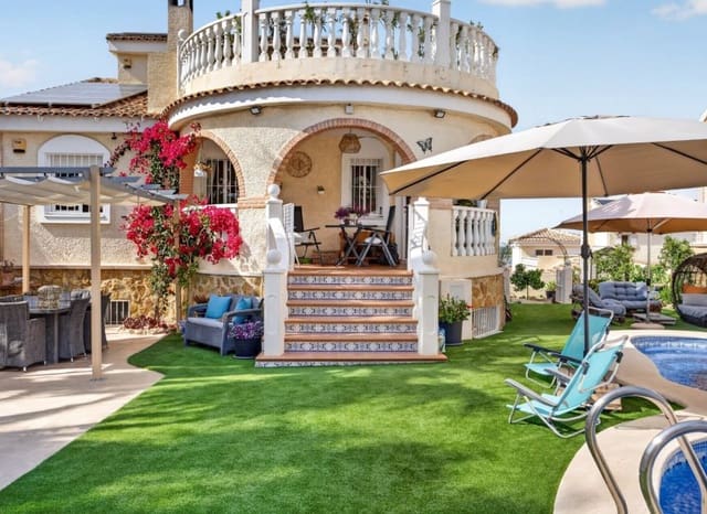 6 soverom Villa til salgs i Monte y Mar, Santa Pola med svømmebasseng - € 550 000 (Ref: 9820884)