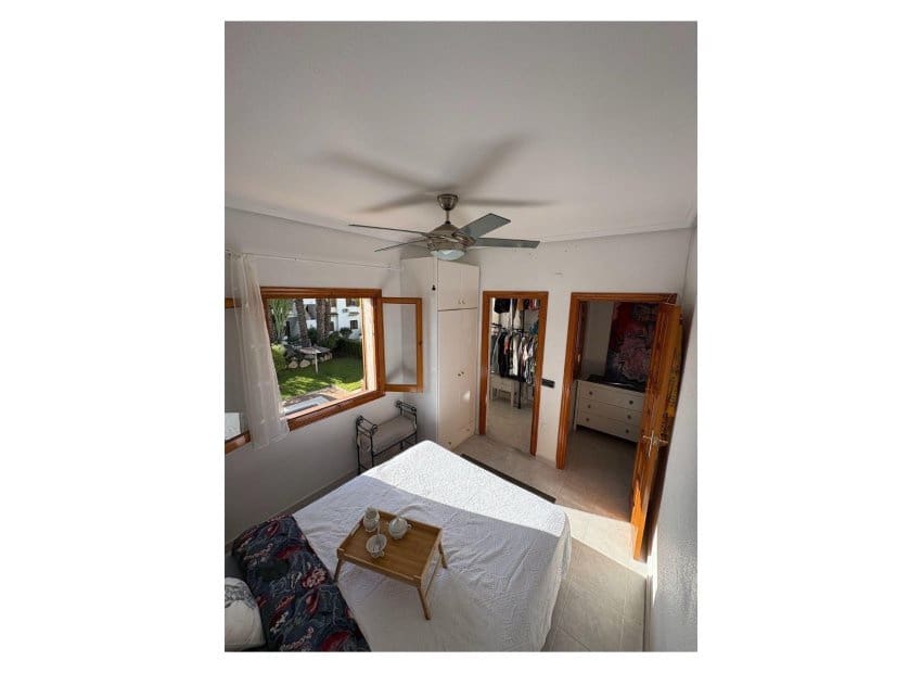 3 soveværelse Byhus til salg i Ciudad Quesada med swimmingpool - € 215.000 (Ref: 9840592)