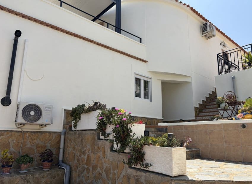 4 soveværelse Villa til salg i Pinar de Campoverde med swimmingpool - € 699.950 (Ref: 9840593)
