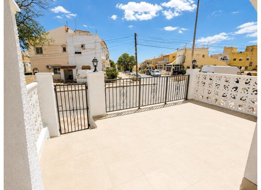 1 bedroom Apartment for sale in San Fulgencio - € 129,000 (Ref: 9840594)