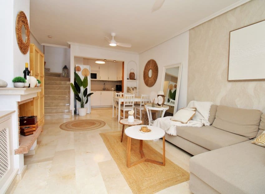 3 sypialnia Dom na sprzedaż w Villamartin z basenem - 269 500 € (Ref: 9840596)