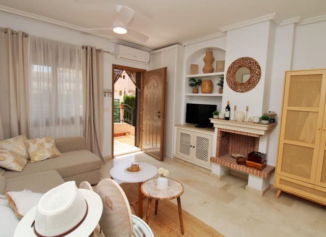 3 soveværelse Byhus til salg i Villamartin, Orihuela med swimmingpool - € 269.500 (Ref: 9840596)