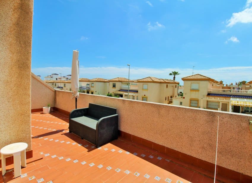 3 sypialnia Dom na sprzedaż w Villamartin z basenem - 269 500 € (Ref: 9840596)