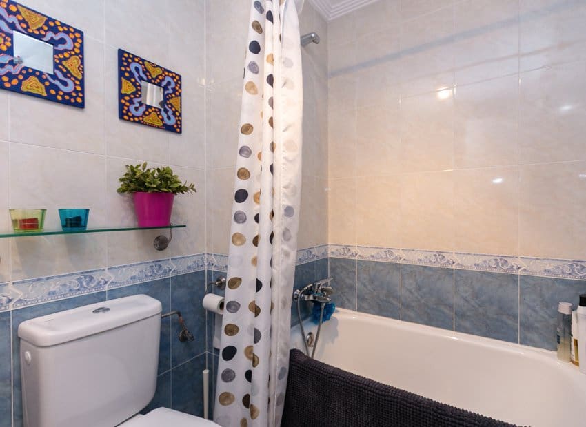 2 soverom Leilighet til salgs i Campoamor med svømmebasseng - € 220 000 (Ref: 9840597)
