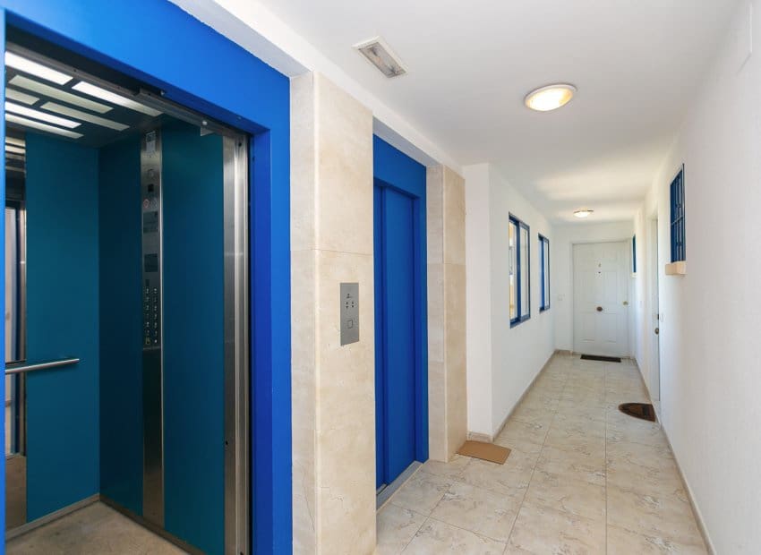2 soverom Leilighet til salgs i Campoamor med svømmebasseng - € 220 000 (Ref: 9840597)