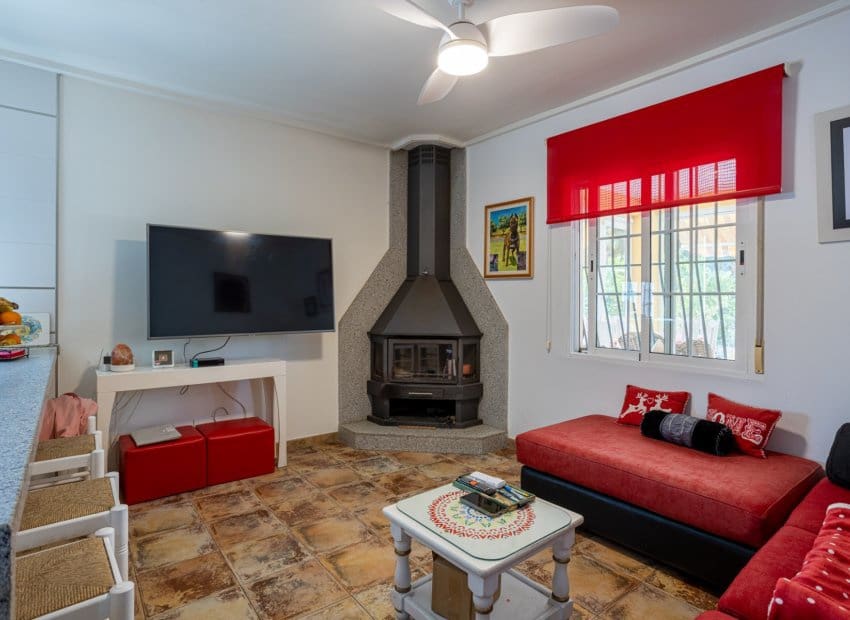 5 sypialnia Willa na sprzedaż w La Hoya z basenem - 510 000 € (Ref: 9840600)