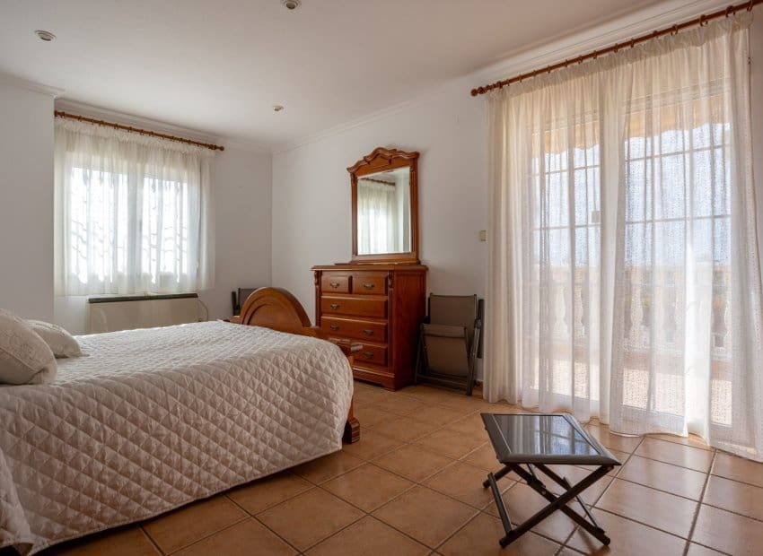5 sypialnia Willa na sprzedaż w La Hoya z basenem - 510 000 € (Ref: 9840600)