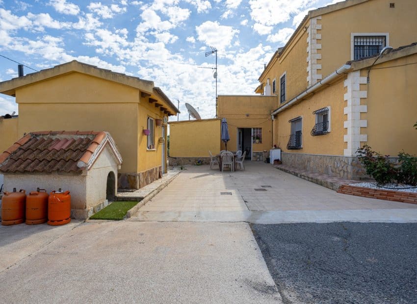 5 sypialnia Willa na sprzedaż w La Hoya z basenem - 510 000 € (Ref: 9840600)