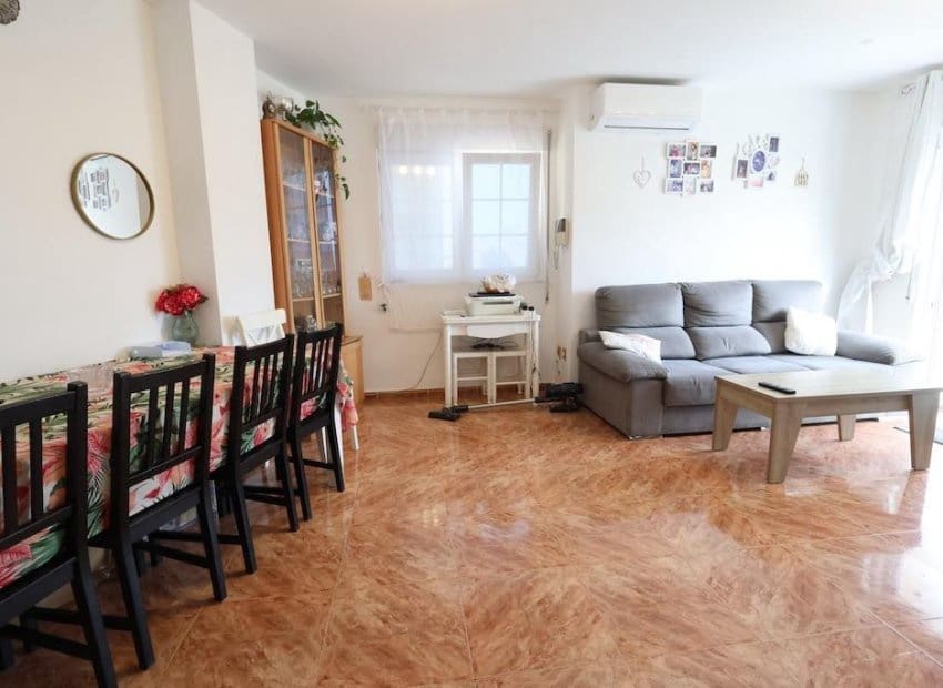 3 soverom Leilighet til salgs i Torrevieja - € 285 000 (Ref: 9840601)