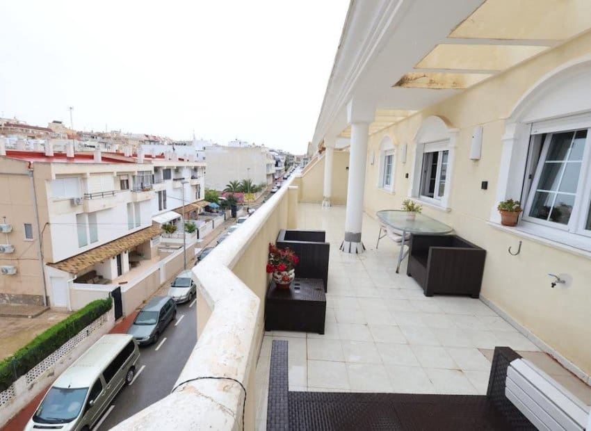 3 soverom Leilighet til salgs i Torrevieja - € 285 000 (Ref: 9840601)