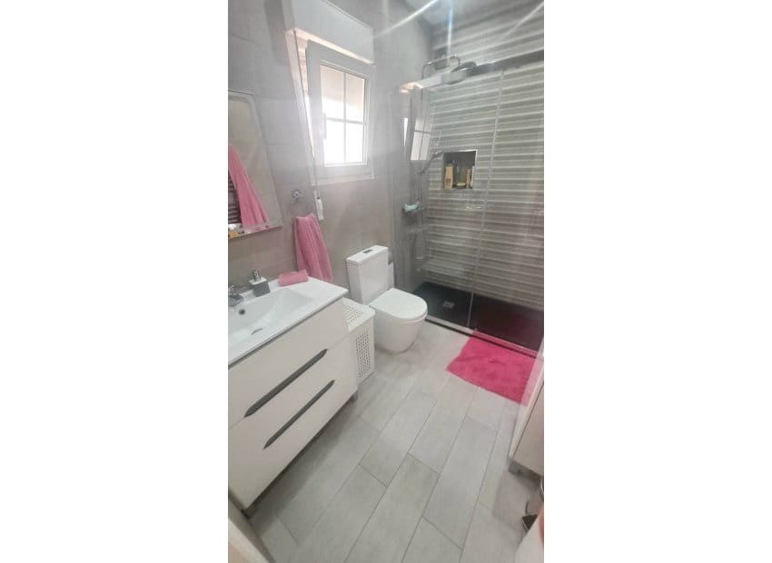 3 soveværelse Villa til salg i Orihuela med swimmingpool - € 395.000 (Ref: 9840602)