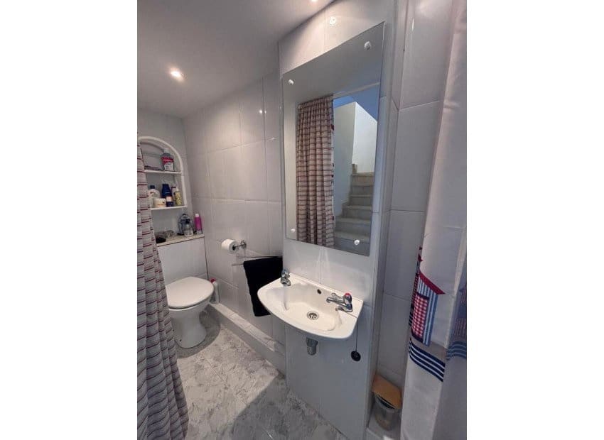 3 slaapkamer Huis te koop in Villamartin met zwembad - € 219.000 (Ref: 9840603)