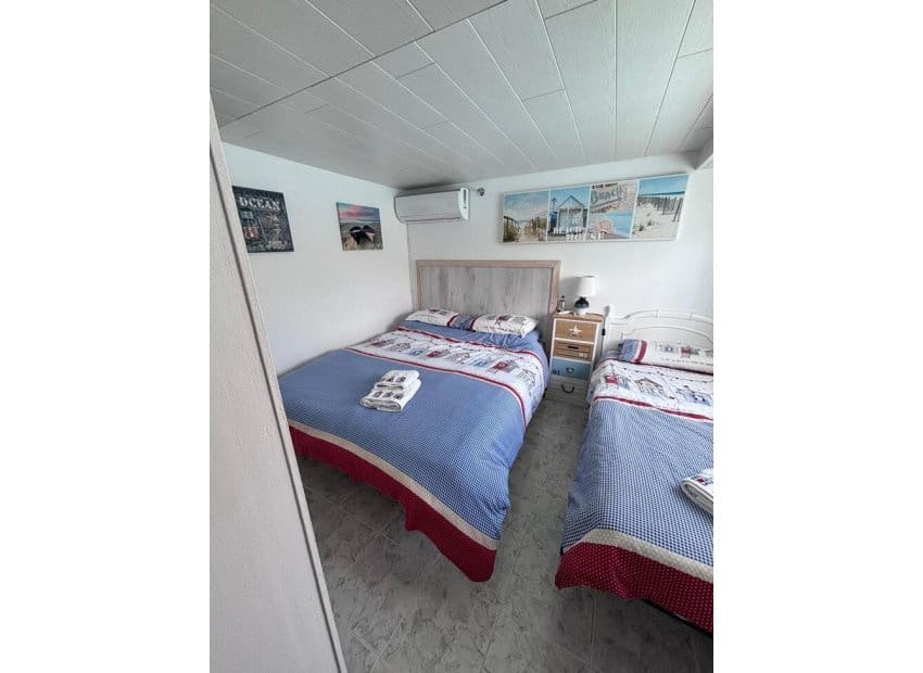 3 slaapkamer Huis te koop in Villamartin met zwembad - € 219.000 (Ref: 9840603)