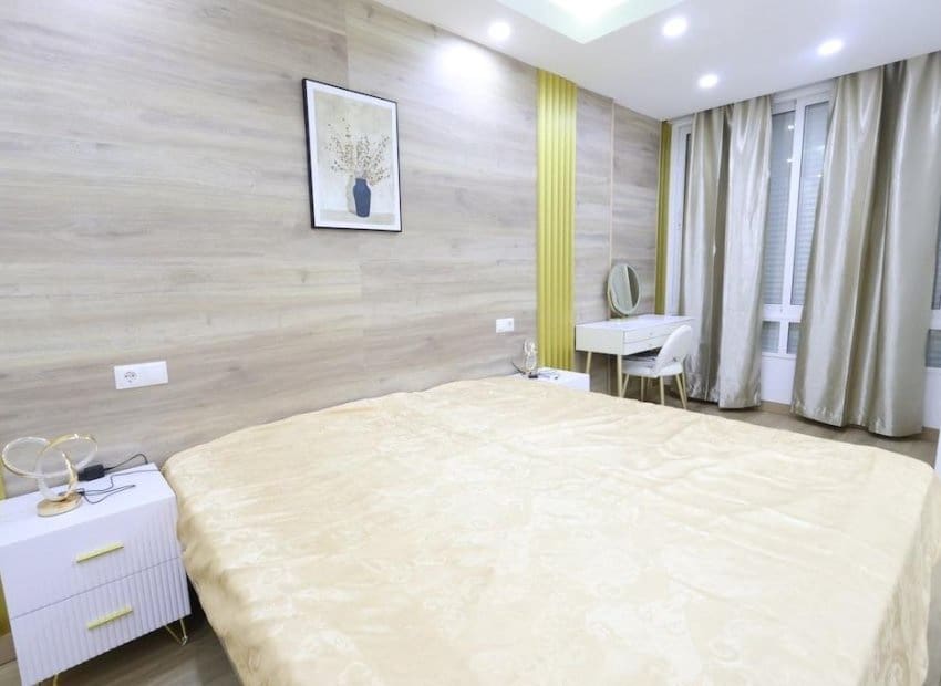 Apartamento de 4 habitaciones en Torrevieja en venta - 285.000 € (Ref: 9840607)