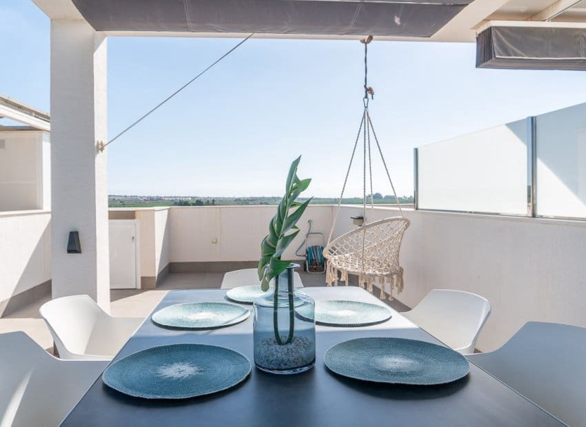 2 slaapkamer Appartement te koop in El Raso met zwembad - € 295.000 (Ref: 9840610)