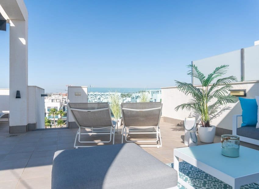 2 slaapkamer Appartement te koop in El Raso met zwembad - € 295.000 (Ref: 9840610)