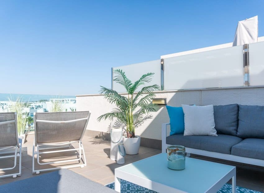 2 slaapkamer Appartement te koop in El Raso met zwembad - € 295.000 (Ref: 9840610)
