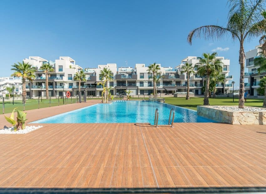 2 slaapkamer Appartement te koop in El Raso met zwembad - € 295.000 (Ref: 9840610)