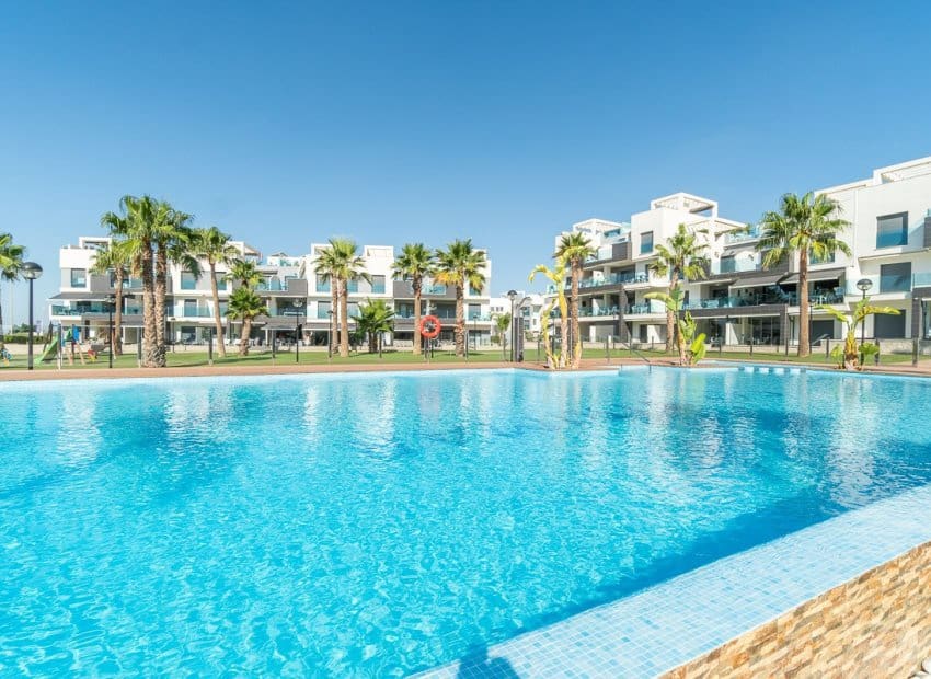 2 slaapkamer Appartement te koop in El Raso met zwembad - € 295.000 (Ref: 9840610)