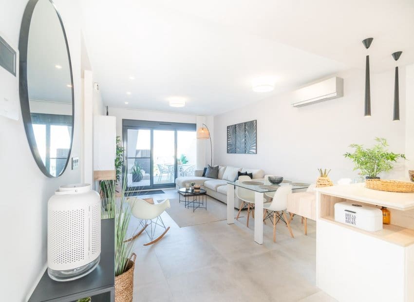 2 slaapkamer Appartement te koop in El Raso met zwembad - € 295.000 (Ref: 9840610)