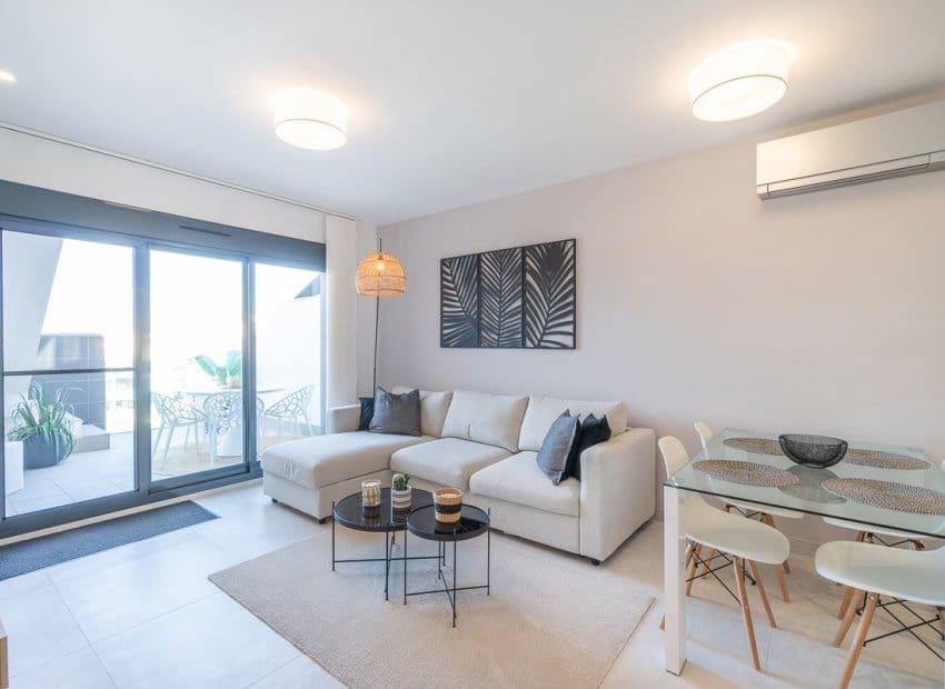 2 slaapkamer Appartement te koop in El Raso met zwembad - € 295.000 (Ref: 9840610)