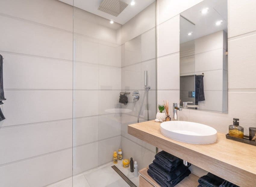2 slaapkamer Appartement te koop in El Raso met zwembad - € 295.000 (Ref: 9840610)