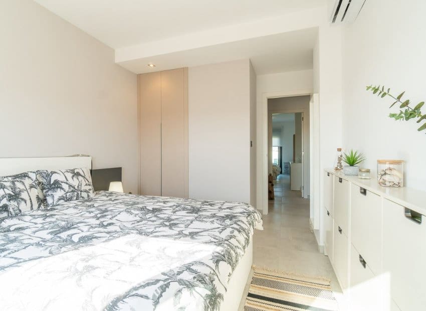 2 slaapkamer Appartement te koop in El Raso met zwembad - € 295.000 (Ref: 9840610)