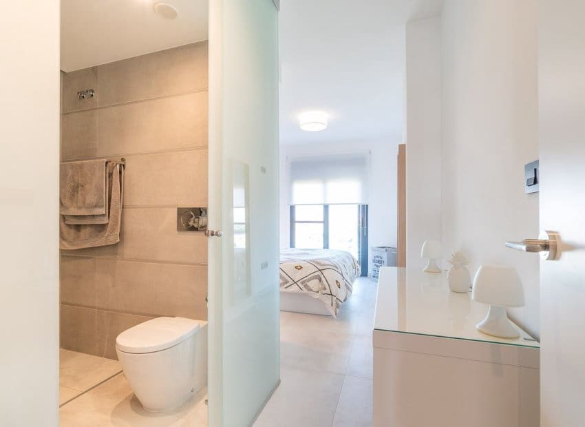 2 slaapkamer Appartement te koop in El Raso met zwembad - € 295.000 (Ref: 9840610)