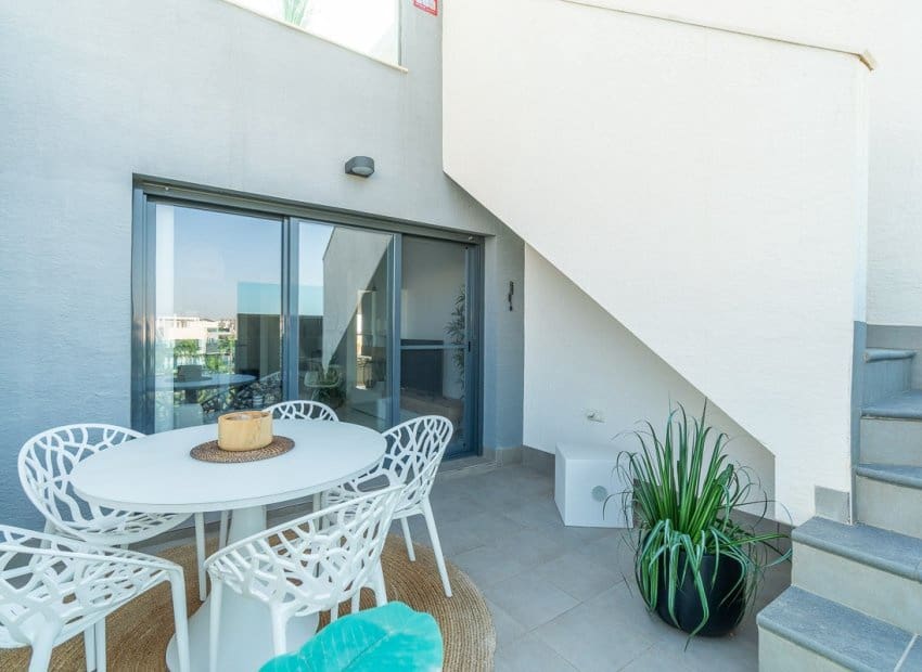 2 slaapkamer Appartement te koop in El Raso met zwembad - € 295.000 (Ref: 9840610)