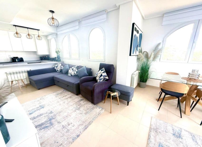 2 bedroom Apartment for sale in Murcia city with pool - € 216,500 (Ref: 9840612)
