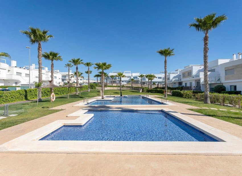 2 bedroom Apartment for sale in Vistabella with pool - € 260,000 (Ref: 9840618)