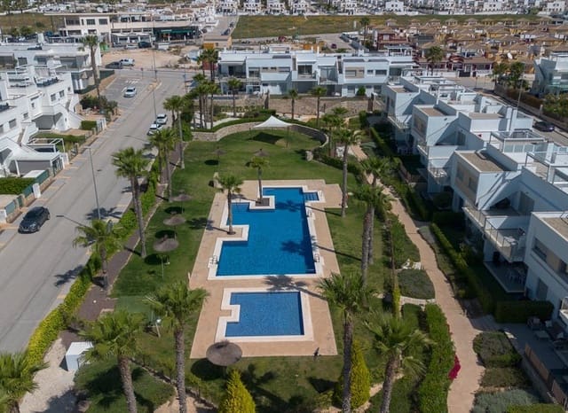 2 soverom Leilighet til salgs i Vistabella, Orihuela med svømmebasseng - € 260 000 (Ref: 9840618)
