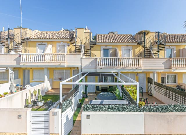 2 soverom Hus til salgs i Lomas de Cabo Roig - Los Dolses, Orihuela med svømmebasseng - € 219 000 (Ref: 9840619)