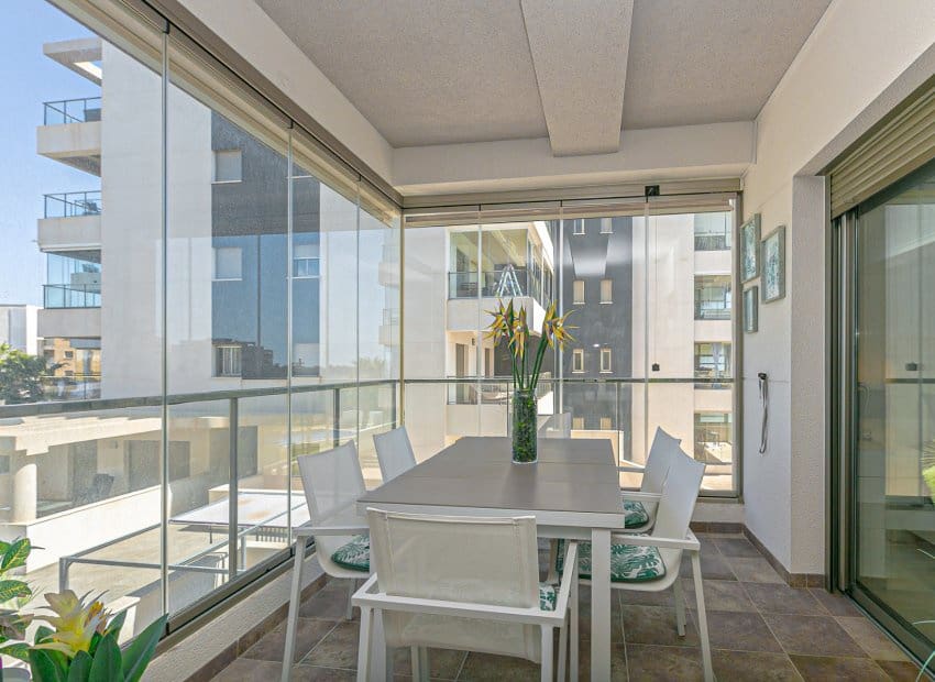 3 soverom Leilighet til salgs i Orihuela Costa med svømmebasseng - € 274 995 (Ref: 9840620)