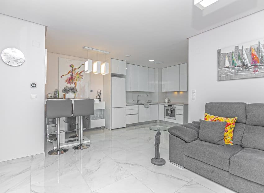 3 soverom Leilighet til salgs i Orihuela Costa med svømmebasseng - € 274 995 (Ref: 9840620)
