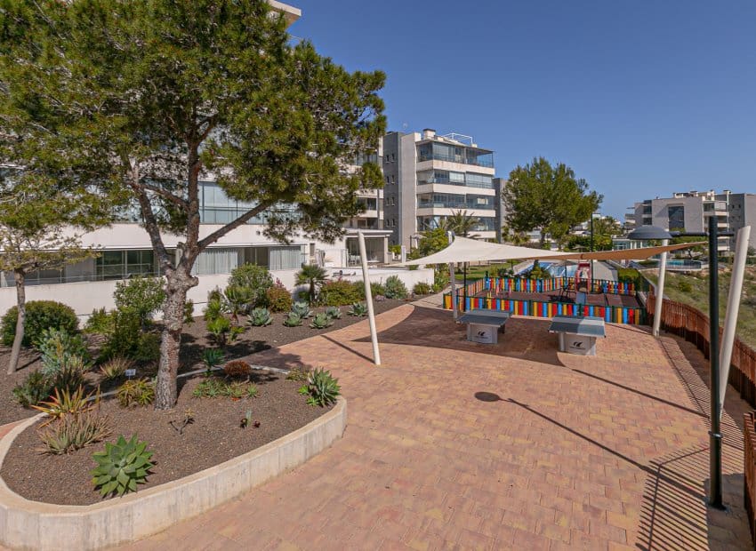 3 soverom Leilighet til salgs i Orihuela Costa med svømmebasseng - € 274 995 (Ref: 9840620)