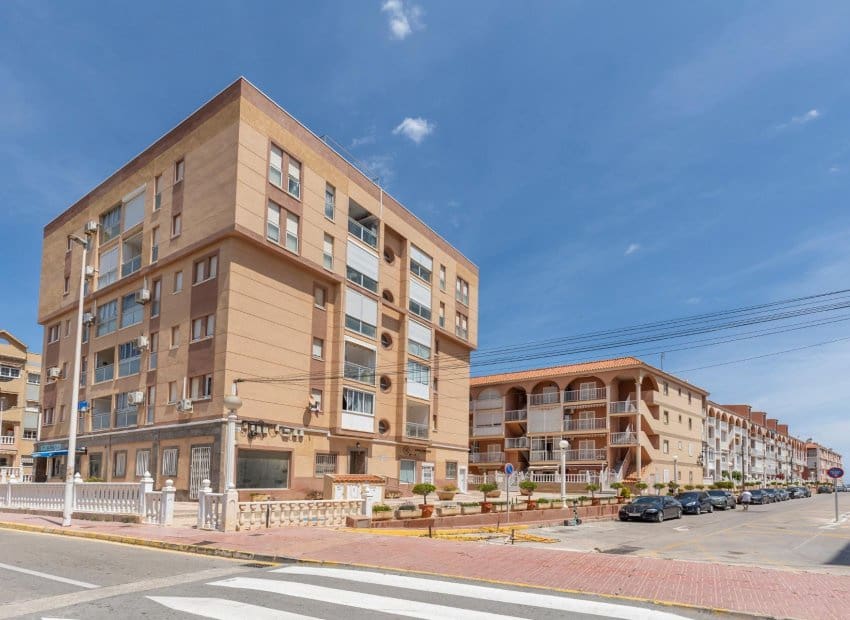 1 bedroom Apartment for sale in La Mata - € 125,000 (Ref: 9840622)