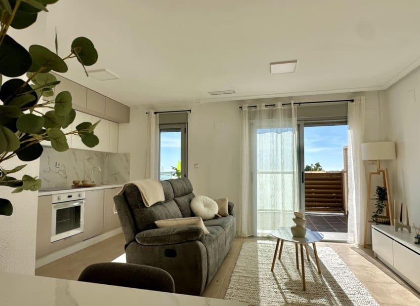 3 soveværelse Lejlighed til salg i Torrevieja - € 225.000 (Ref: 9840623)