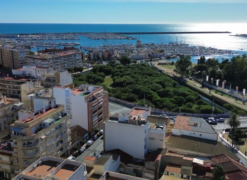 3 soveværelse Lejlighed til salg i Torrevieja - € 225.000 (Ref: 9840623)