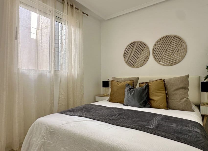 3 soveværelse Lejlighed til salg i Torrevieja - € 225.000 (Ref: 9840623)