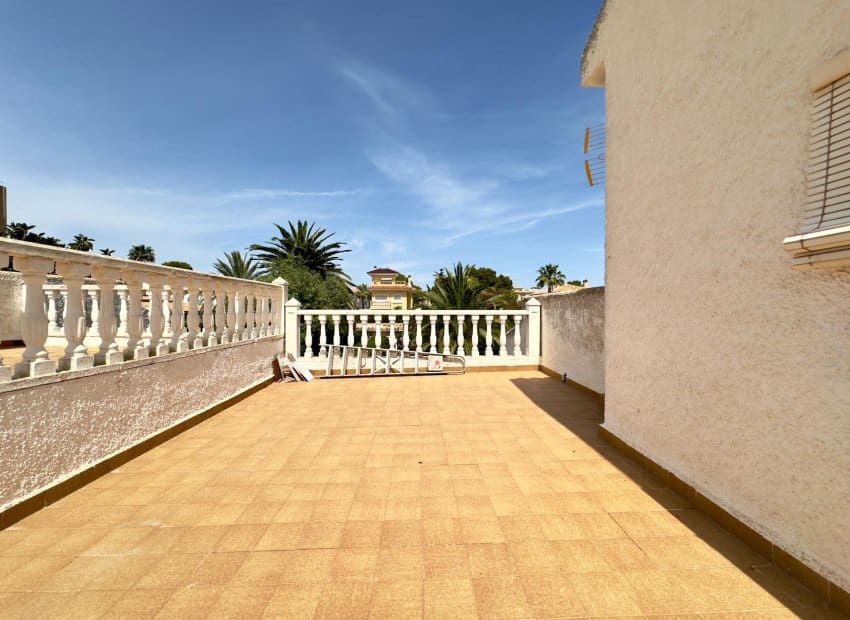3 camera da letto Villa in vendita in La Zenia con piscina - 629.900 € (Rif: 9840624)