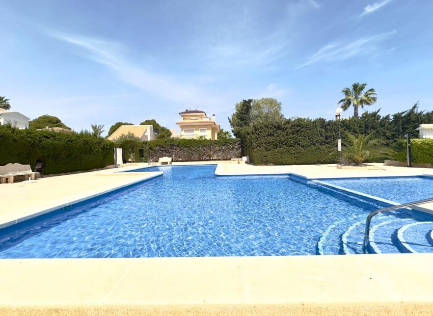 3 camera da letto Villa in vendita in La Zenia con piscina - 629.900 € (Rif: 9840624)