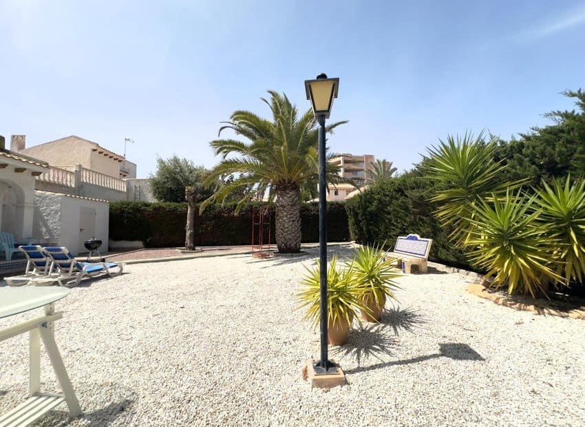 3 camera da letto Villa in vendita in La Zenia con piscina - 629.900 € (Rif: 9840624)