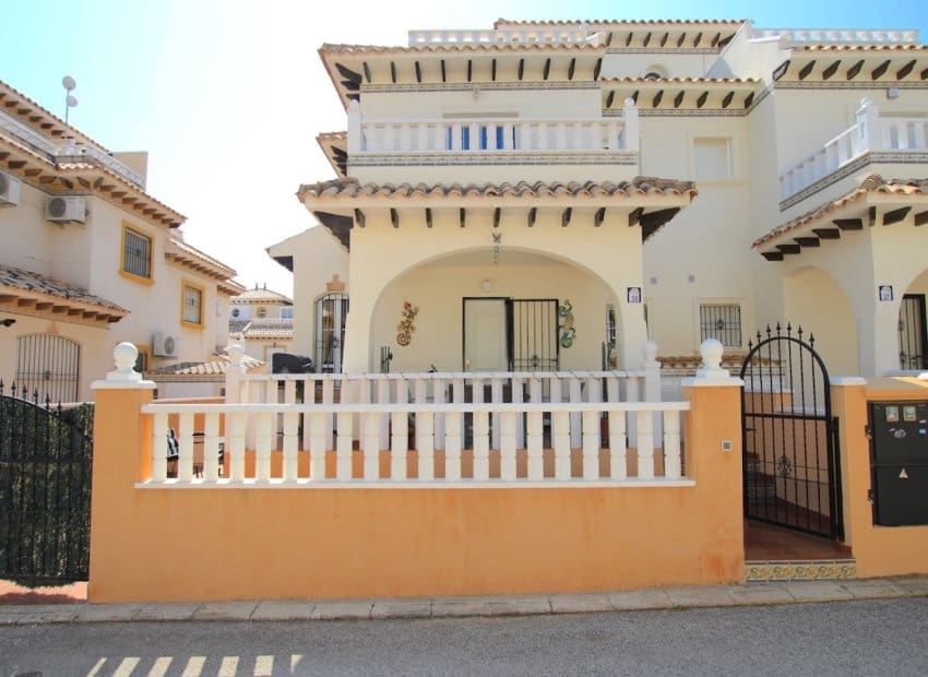 2 sovrum Hus till salu i Orihuela Costa - 235 000 € (Ref: 9840626)